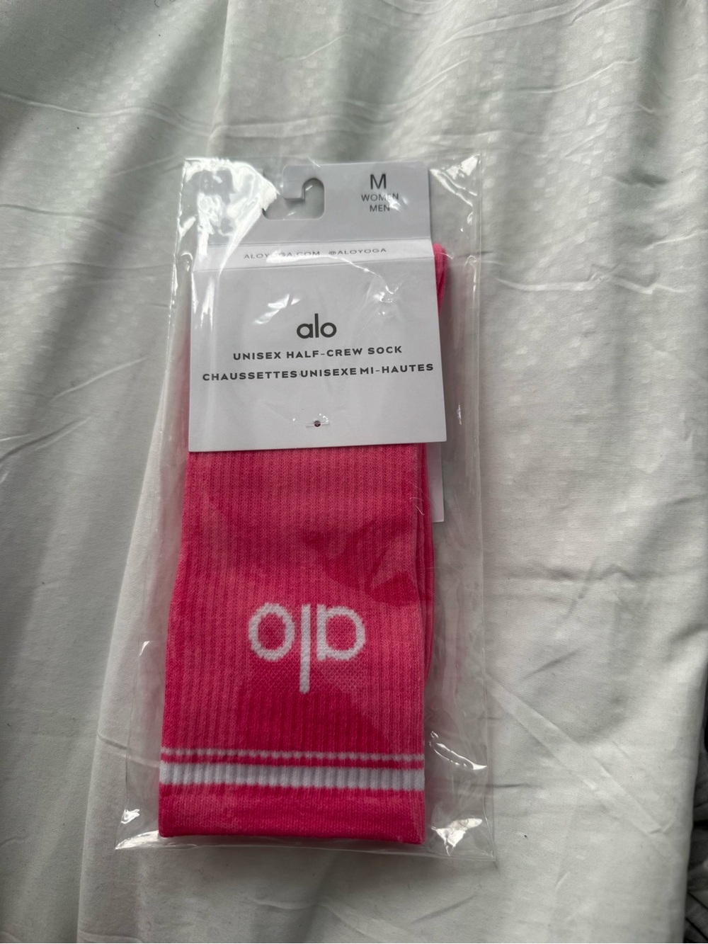 ALO Yoga Pink Unisex Half-Crew Athletic Sock